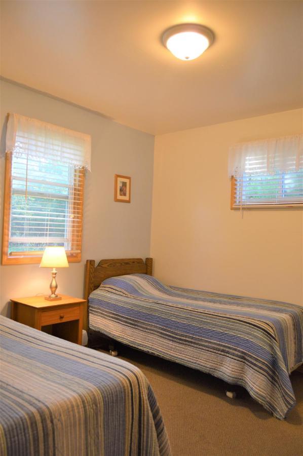 Baileys Sunset Cottages Baileys Harbor Esterno foto