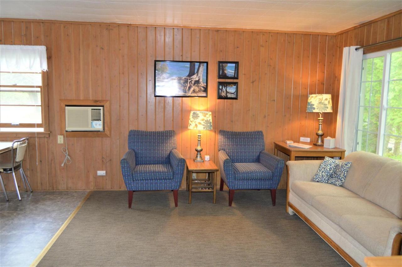 Baileys Sunset Cottages Baileys Harbor Esterno foto