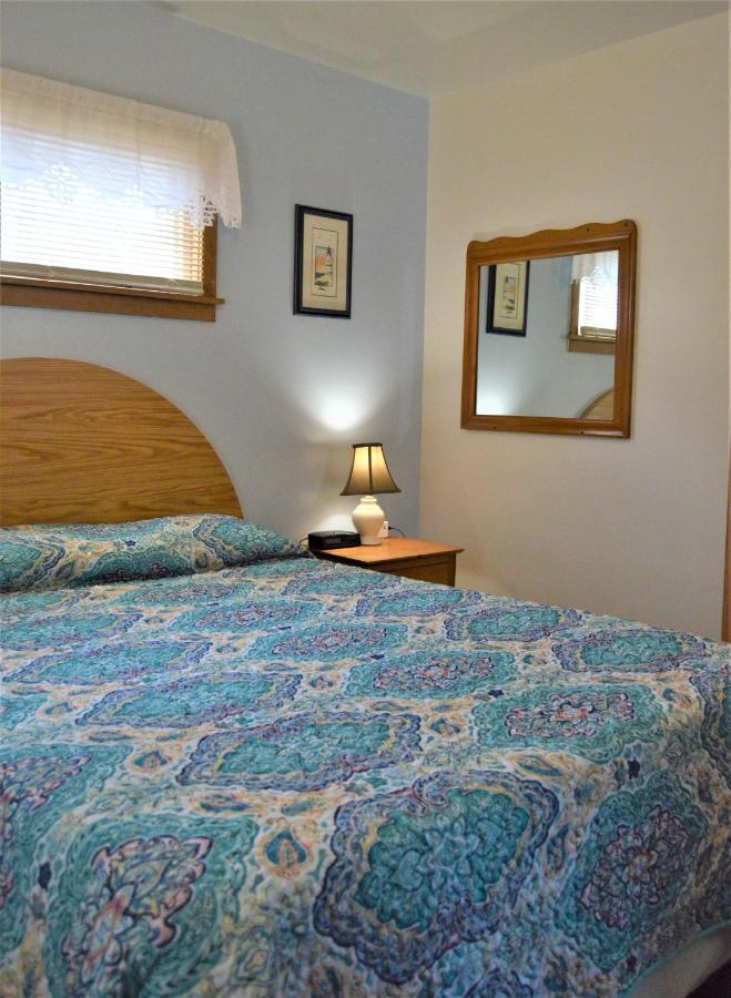 Baileys Sunset Cottages Baileys Harbor Esterno foto